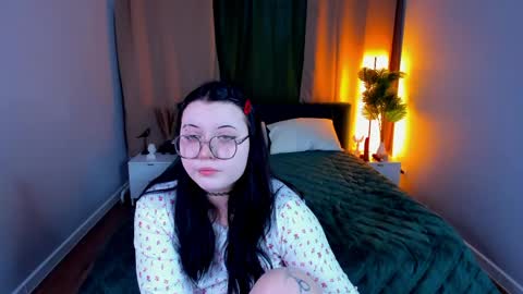 kira online show from 03.25.26