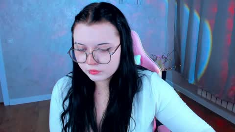 kira online show from 04.12.26