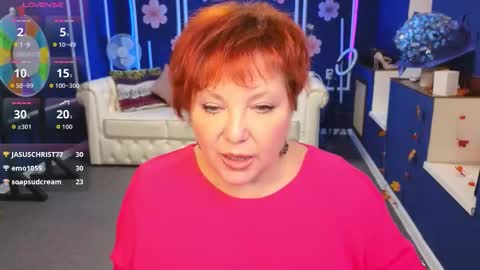 Kira Kennet online show from 11.26.25