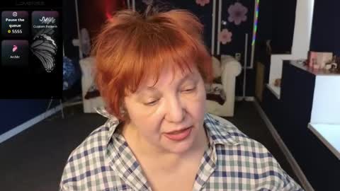 Snapshot of kira_kennet chatting on 04.18.26 Kira Kennet online show from 04.18.26