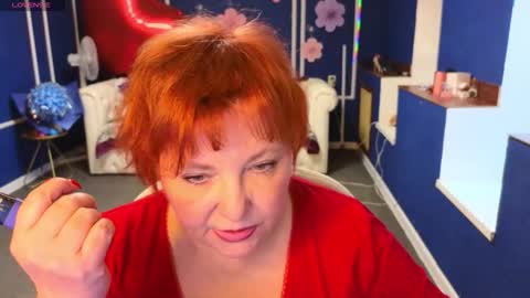 Snapshot of kira_kennet chatting on 04.20.26 Kira Kennet online show from 04.20.26