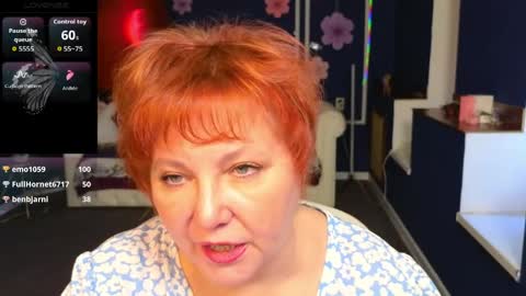 Snapshot of kira_kennet chatting on 04.29.26 Kira Kennet online show from 04.29.26