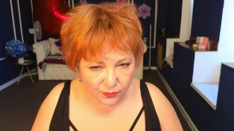 Snapshot of kira_kennet chatting on 05.18.26 Kira Kennet online show from 05.18.26