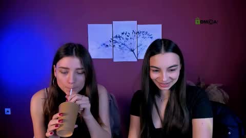 kira_light__ online show from 11.28.25