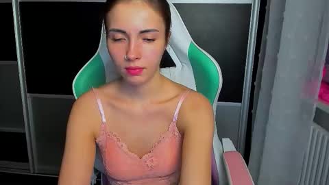 Kira  online show from 01.10.26