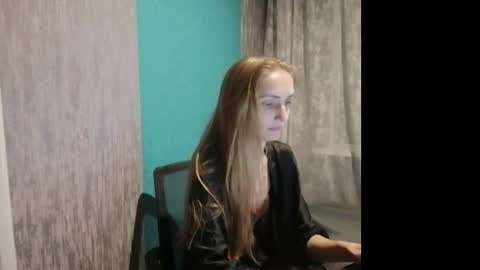 kira_morekiss online show from 11.20.25