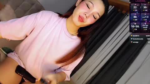 KIRA online show from 03.12.25