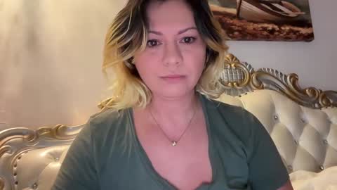 KiraDivine online show from 01.06.26