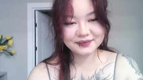 Snapshot of kiradrip chatting on 06.23.26 Kira online show from 06.23.26