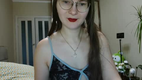 KiraGoldens online show from 11.29.25