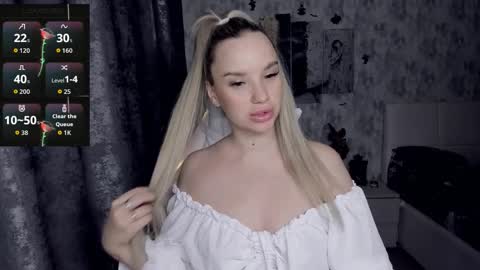 kirakrox online show from 12.14.25