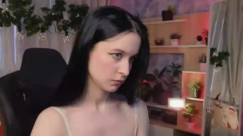 Snapshot of kiralilime chatting on 02.16.25 Kira online show from 02.16.25