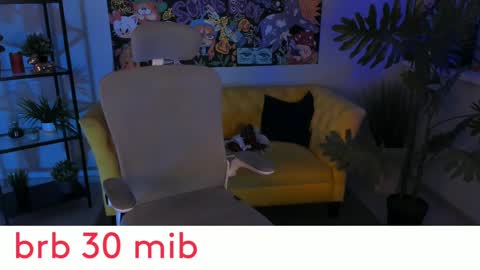 Snapshot of kiramontoyaa chatting on 03.01.25 Kira online show from 03.01.25