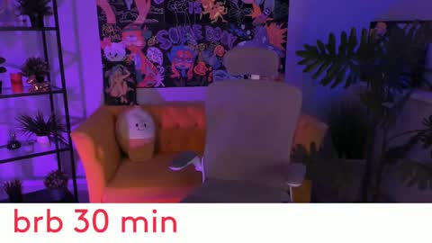 Snapshot of kiramontoyaa chatting on 03.01.25 Kira online show from 03.01.25