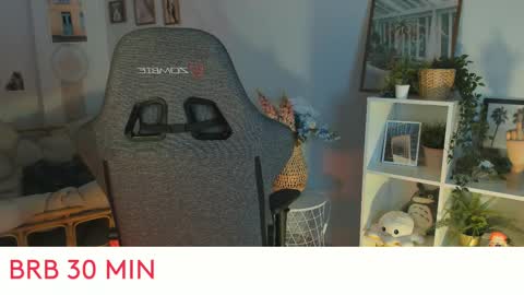 Snapshot of kiramontoyaa chatting on 03.02.25 Kira online show from 03.02.25