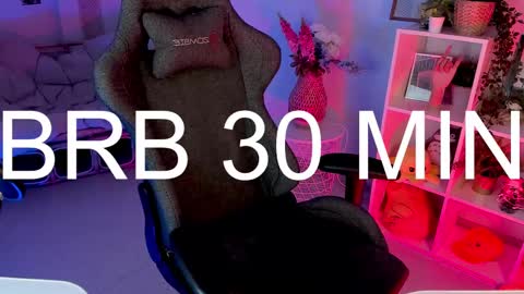 Snapshot of kiramontoyaa chatting on 03.07.25 Kira online show from 03.07.25