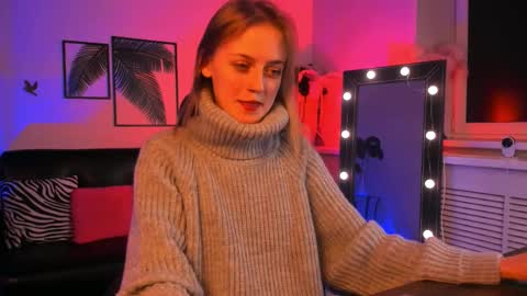 Snapshot of kiramontoyaa chatting on 03.08.25 Kira online show from 03.08.25