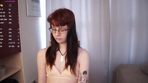 Kira online show from 09.18.25