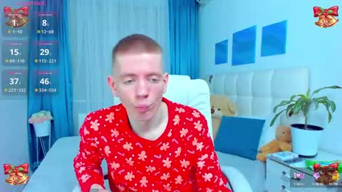 Snapshot of kireev_ chatting on 12.08.24    online show from 12.08.24