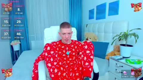 Snapshot of kireev_ chatting on 12.08.24    online show from 12.08.24