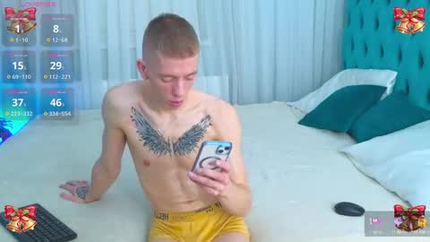 Snapshot of kireev_ chatting on 12.09.24    online show from 12.09.24