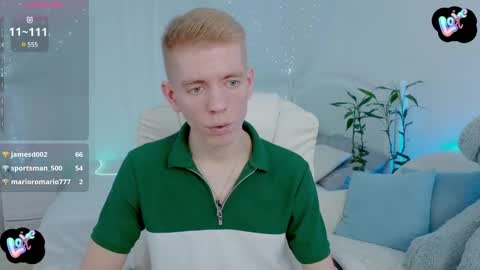 Snapshot of kireev_ chatting on 02.14.25    online show from 02.14.25