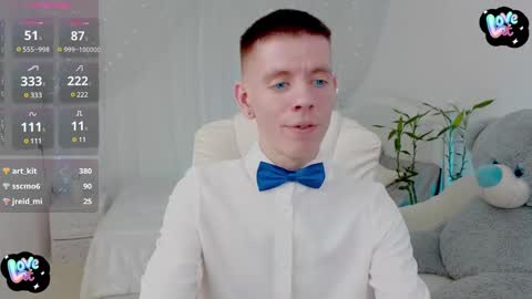 Snapshot of kireev_ chatting on 03.05.25    online show from 03.05.25