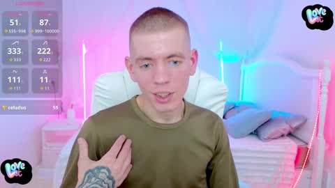 Snapshot of kireev_ chatting on 10.10.25    online show from 10.10.25