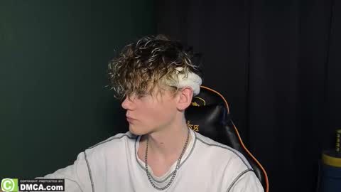 Snapshot of kirill_20_cm chatting on 02.26.26 Kirill and Andrey online show from 02.26.26