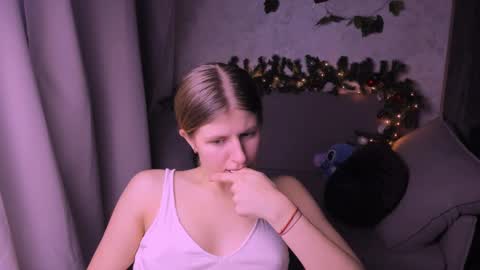 Kira online show from 12.06.24