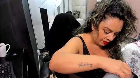 kriss online show from 09.19.25