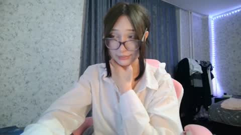 Nicole online show from 09.15.25