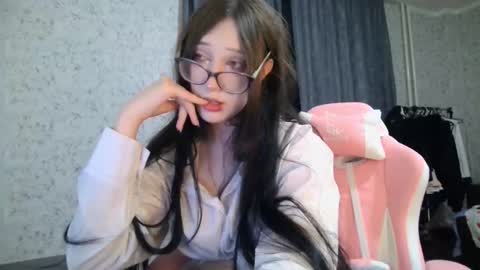 Nicole online show from 09.20.25