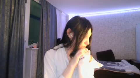 Nicole online show from 10.13.25