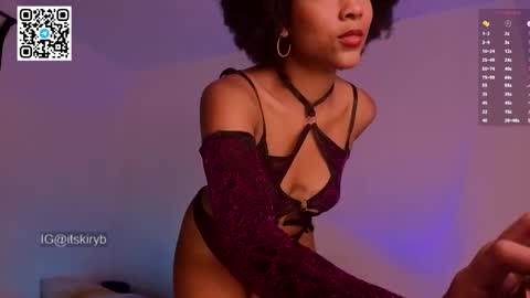 Snapshot of kiry_blossom chatting on 10.15.25 See you in a few minutes today December 1st. online show from 10.15.25