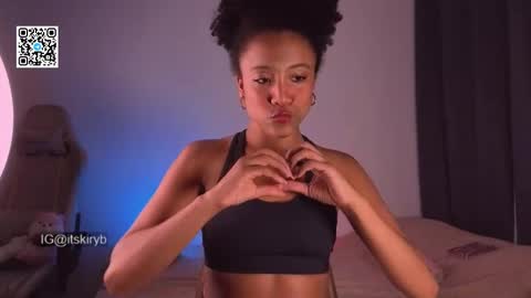 Snapshot of kiry_blossom chatting on 11.20.25 See you in a few minutes today December 1st. online show from 11.20.25