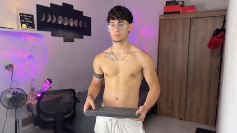 Snapshot of kisan_smith chatting on 09.30.25 Kisan online show from 09.30.25