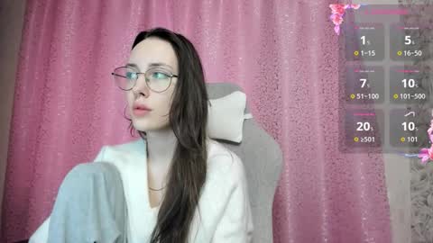 Snapshot of kiskisw chatting on 10.17.25 Asty online show from 10.17.25