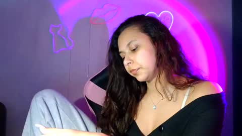 kiss_ameliaa online show from 02.27.25