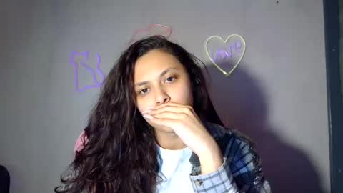 kiss_ameliaa online show from 03.04.25