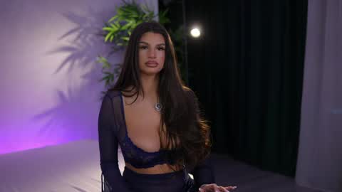 Kiss Jess online show from 04.08.26