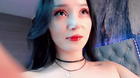 kiss_passion_ online show from 02.20.25