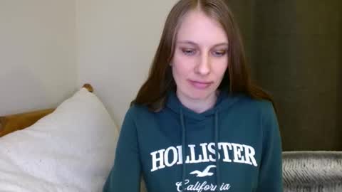 Snapshot of kissallie chatting on 12.07.24 Allie online show from 12.07.24
