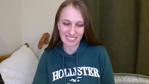 Snapshot of kissallie chatting on 12.07.24 Allie online show from 12.07.24