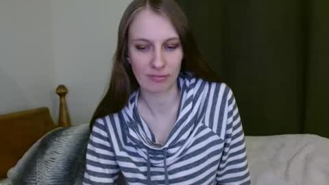 Snapshot of kissallie chatting on 12.21.24 Allie online show from 12.21.24