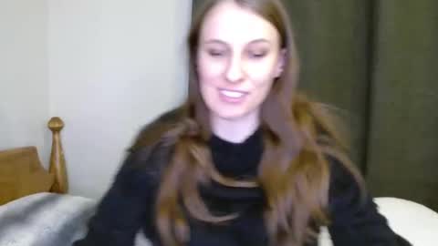 Snapshot of kissallie chatting on 12.23.24 Allie online show from 12.23.24