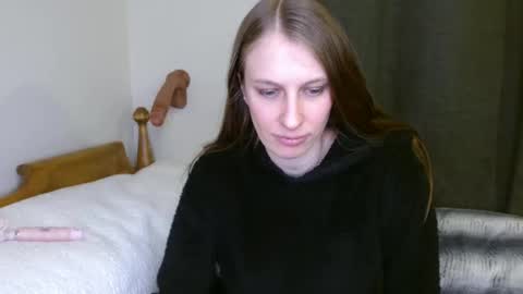 Snapshot of kissallie chatting on 01.10.25 Allie online show from 01.10.25