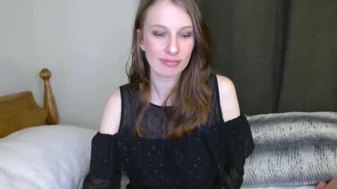 Snapshot of kissallie chatting on 01.20.25 Allie online show from 01.20.25