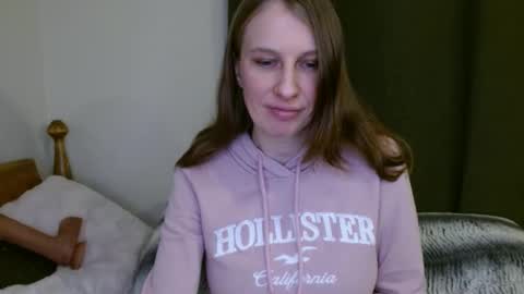 Snapshot of kissallie chatting on 02.04.25 Allie online show from 02.04.25