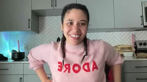 Kiss  Currency online show from 03.18.26